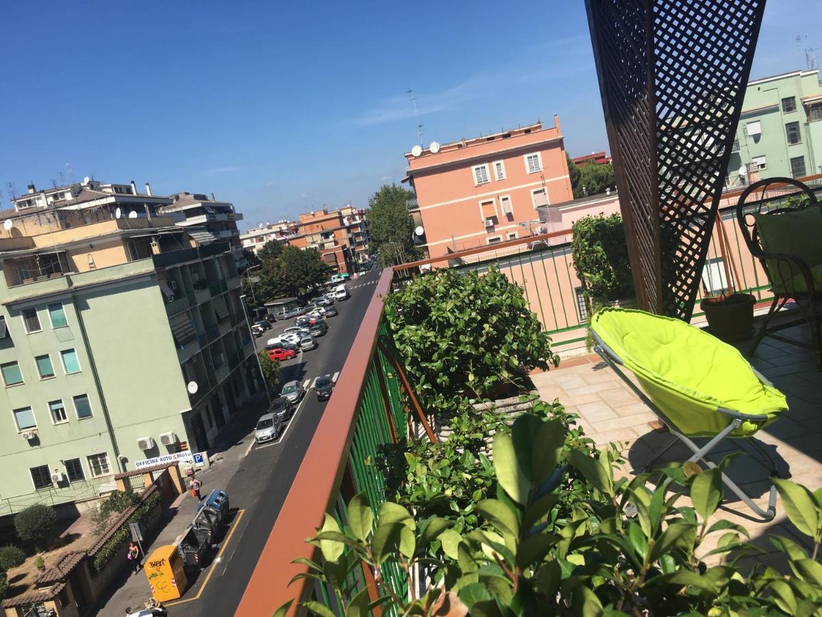דירות רומא Panoramic And Bright Penthouse Is Waiting For You מראה חיצוני תמונה
