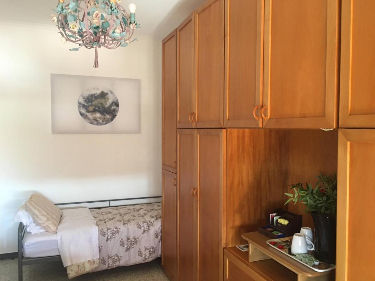דירות רומא Panoramic And Bright Penthouse Is Waiting For You מראה חיצוני תמונה